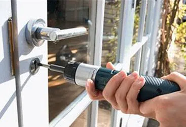 Exclusive Locksmith Anaheim, CA 714-660-0404 - 17a-Change-Locks-Service